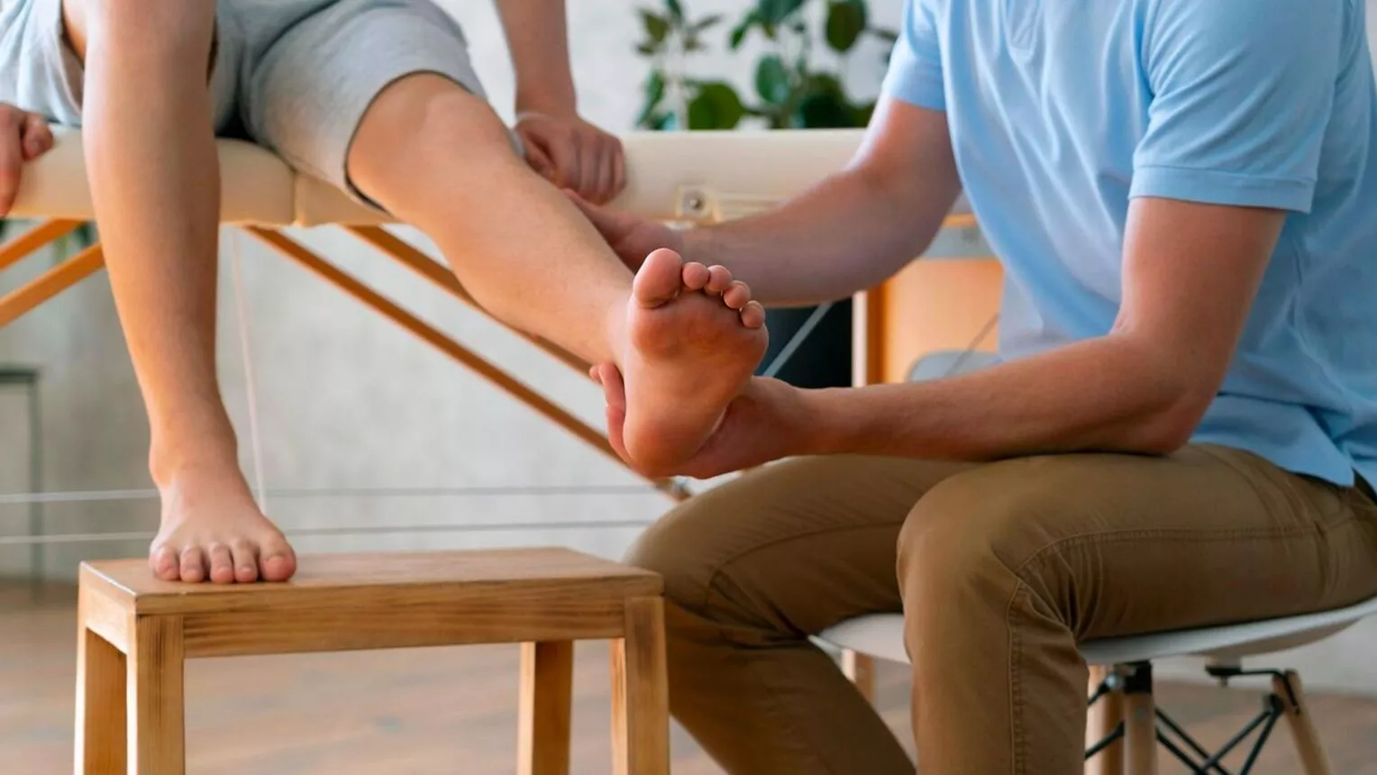 Joint sprains and strains support